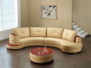 Beige-sectional-sofa-with-ottoman-table-in-living-room